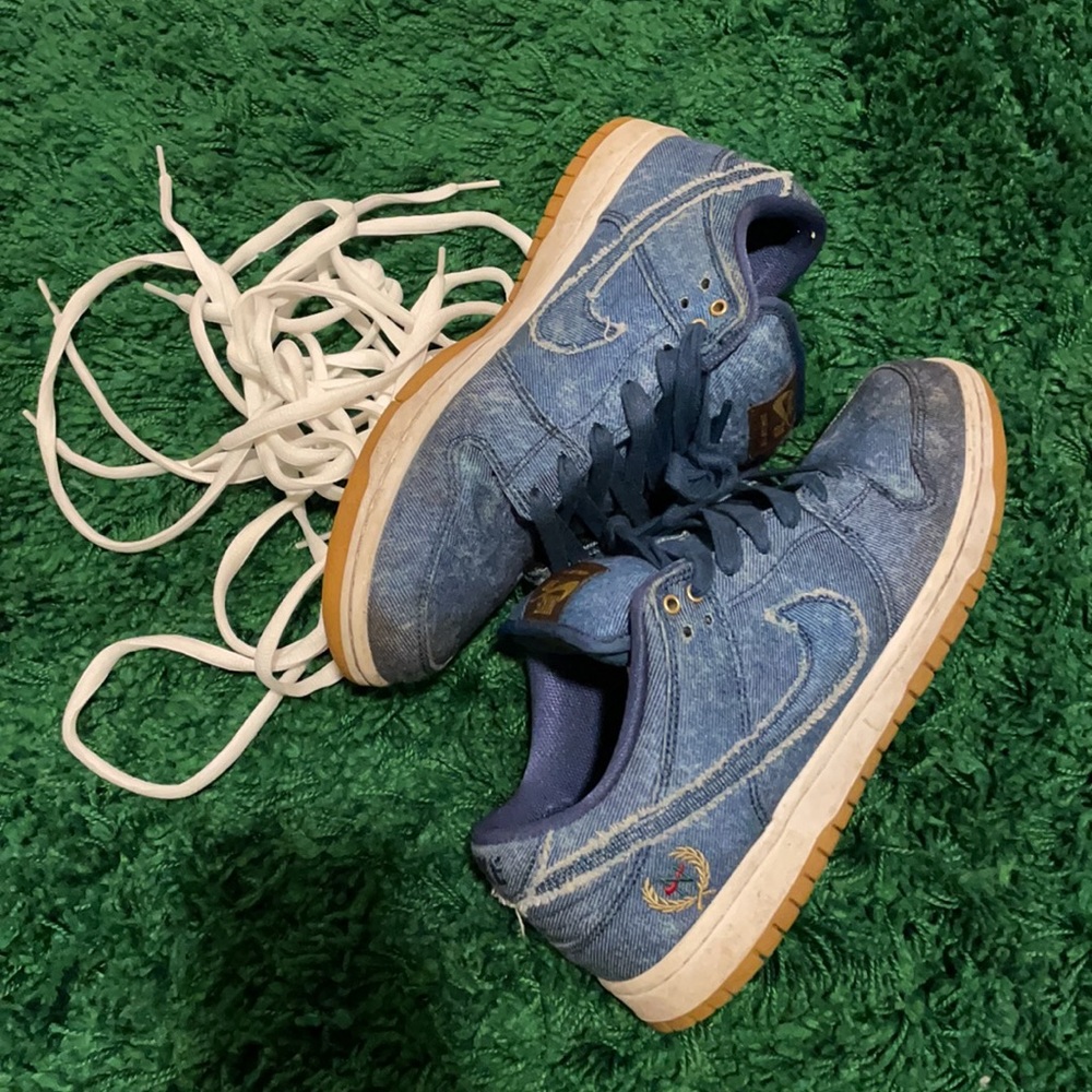 Nike SB Dunk Low